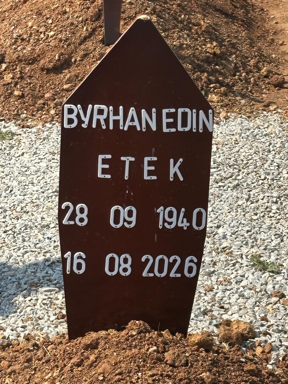 Byrhanedin Muharrem Etek